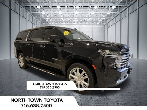 Used 2023 Chevrolet Suburban High Country AWD/4WD image 47