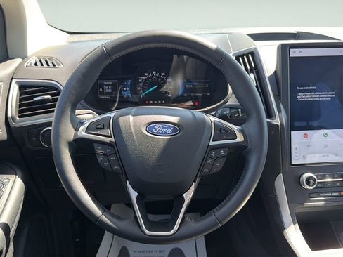 Used 2024 Ford Edge SEL w/ Convenience Package AWD/4WD image 15