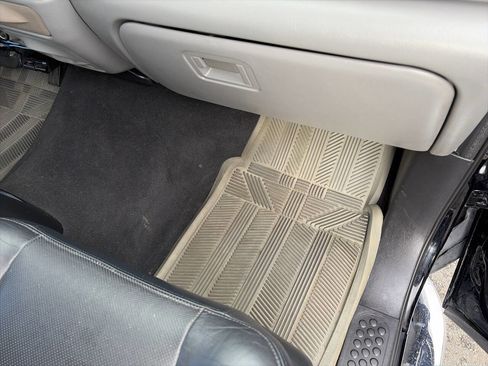 Used 2002 Ford F250 XL image 19