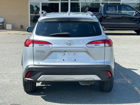 Used 2023 Toyota Corolla Cross LE FWD image 7