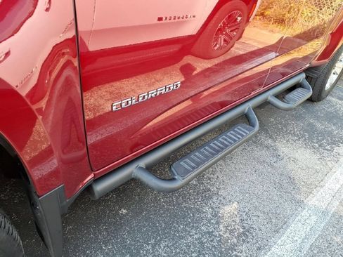 Used 2019 Chevrolet Colorado LT w/ LT Convenience Package RWD image 18