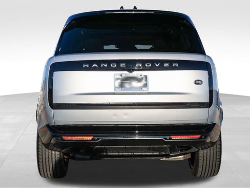 Certified 2023 Land Rover Range Rover SE image 5