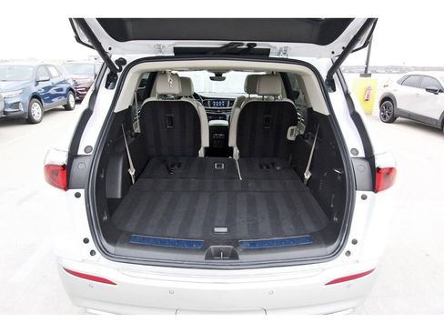 Used 2024 Buick Enclave Essence w/ Experience Buick Package image 28