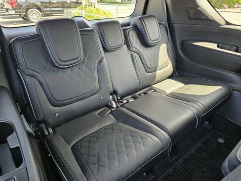 Used 2025 INFINITI QX80 Autograph AWD/4WD image 15