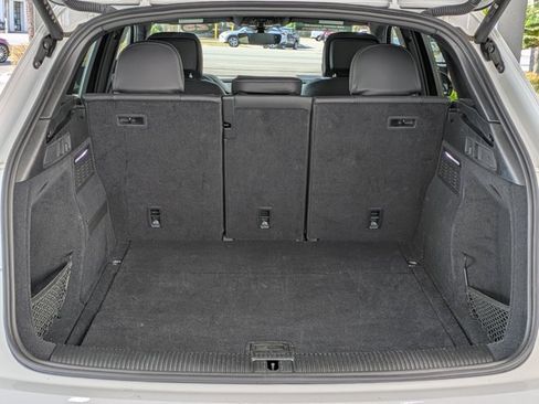 Used 2025 Audi Q5 2.0T Premium AWD/4WD image 6