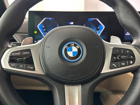 Certified 2023 BMW 330e w/ M Sport Package image 16