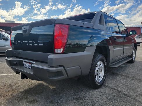 Used 2002 Chevrolet Avalanche 2WD image 6