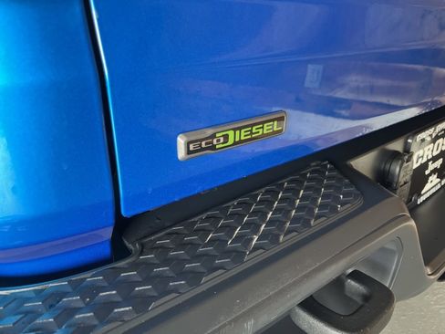 Used 2021 Jeep Gladiator Sport image 24