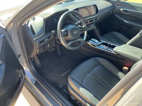 Used 2022 Hyundai Sonata Limited FWD image 10