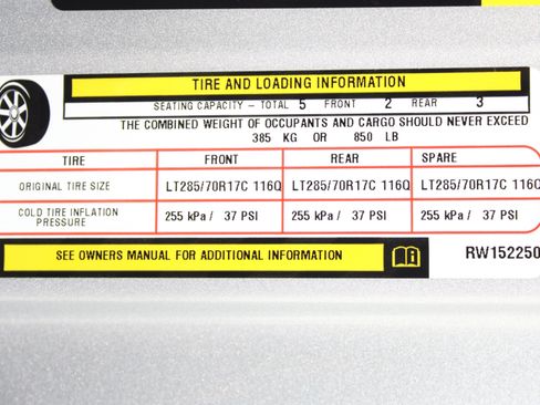 Used 2024 Jeep Wrangler Unlimited AWD/4WD image 32