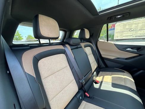 New 2026 Chevrolet Equinox ACTIV w/ Convenience Package III image 46