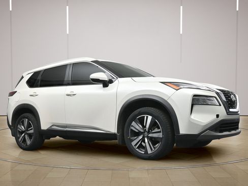 Used 2021 Nissan Rogue SL AWD/4WD image 25