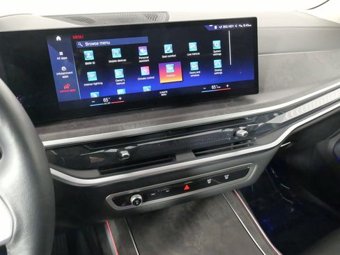 Used 2023 BMW X7 xDrive40i image 58