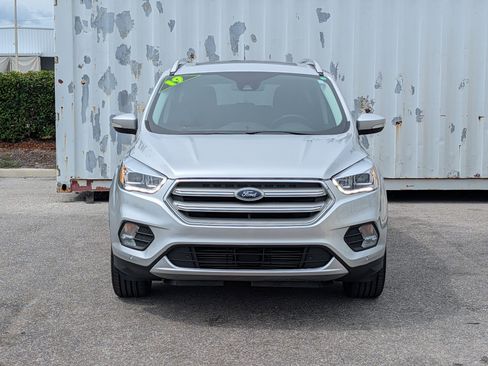Used 2019 Ford Escape Titanium FWD image 8