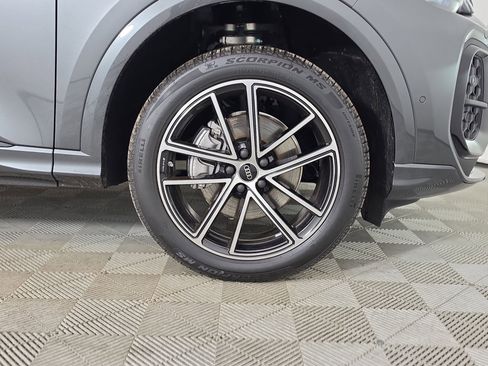 New 2026 Audi Q5 Prestige AWD/4WD image 8