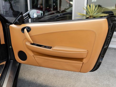 Used 2005 Ferrari F430 Spider image 33