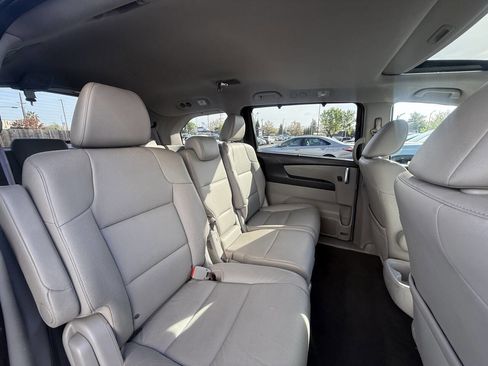 Used 2016 Honda Odyssey EX-L image 17