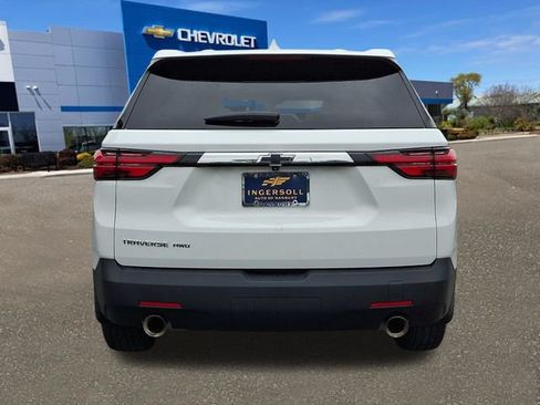 Used 2023 Chevrolet Traverse LS AWD/4WD image 25