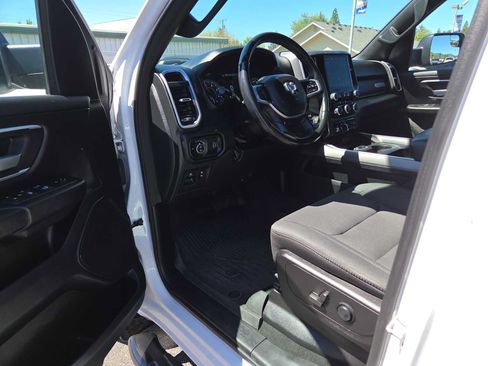 Used 2023 RAM 1500 Big Horn AWD/4WD image 10