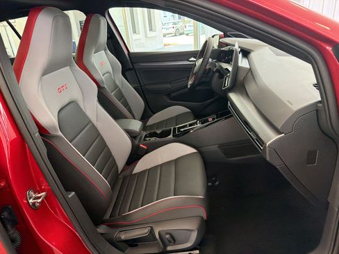 New 2026 Volkswagen GTI SE FWD image 27