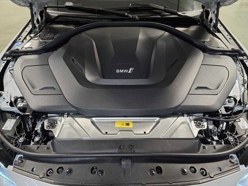 New 2025 BMW i4 M50 image 9