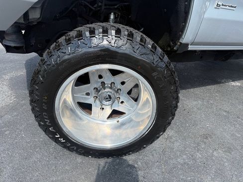 Used 2015 Chevrolet Silverado 2500 LTZ w/ Duramax Plus Package AWD/4WD image 20