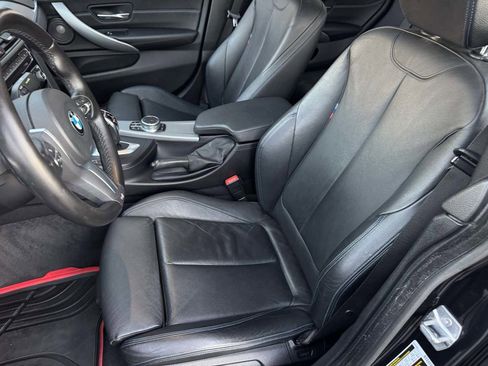 Used 2019 BMW 440i Gran Coupe w/ M Sport Package image 18