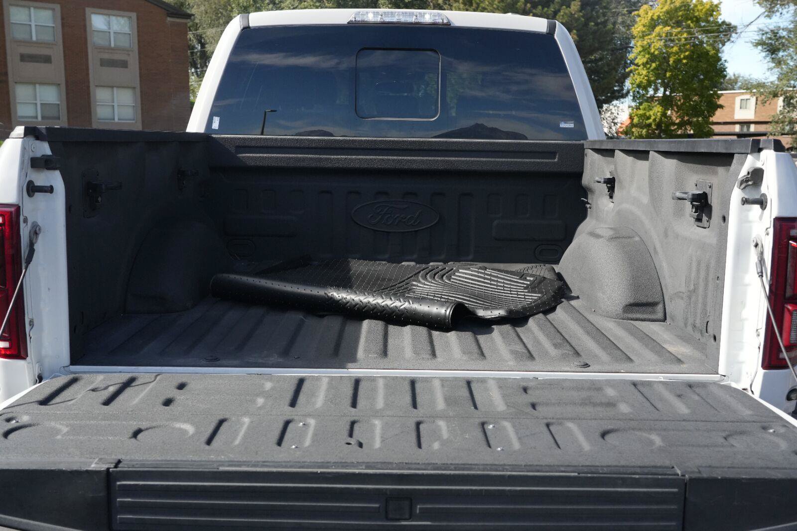 Used 2019 Ford F150 Raptor w/ Equipment Group 802A Luxury AWD/4WD image 26