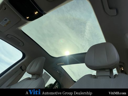 Certified 2023 Mercedes-Benz EQS 580 4MATIC SUV image 19