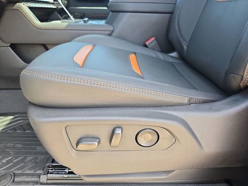 New 2026 GMC Sierra 2500 AT4 w/ AT4 Premium Plus Package image 30