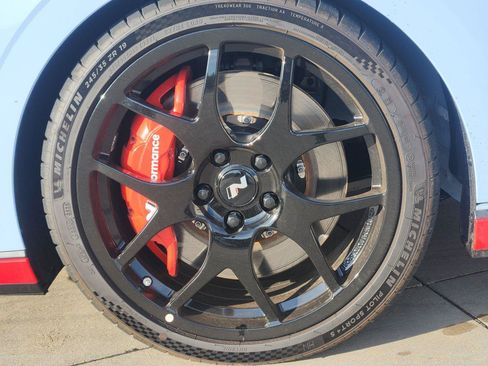 New 2026 Hyundai Elantra N FWD image 10