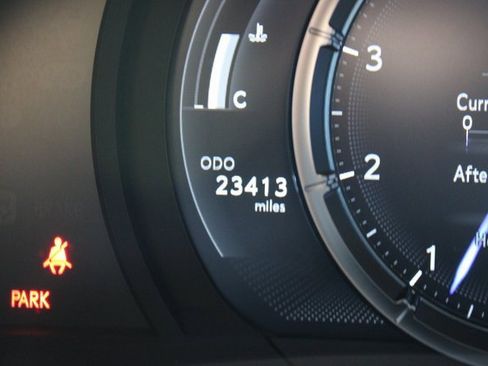 Used 2024 Lexus IS 350 F Sport w/ Navigation Package image 20