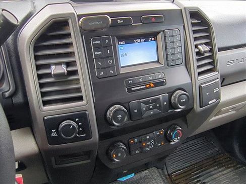 Used 2021 Ford F250 XL w/ Power Equipment Group image 12