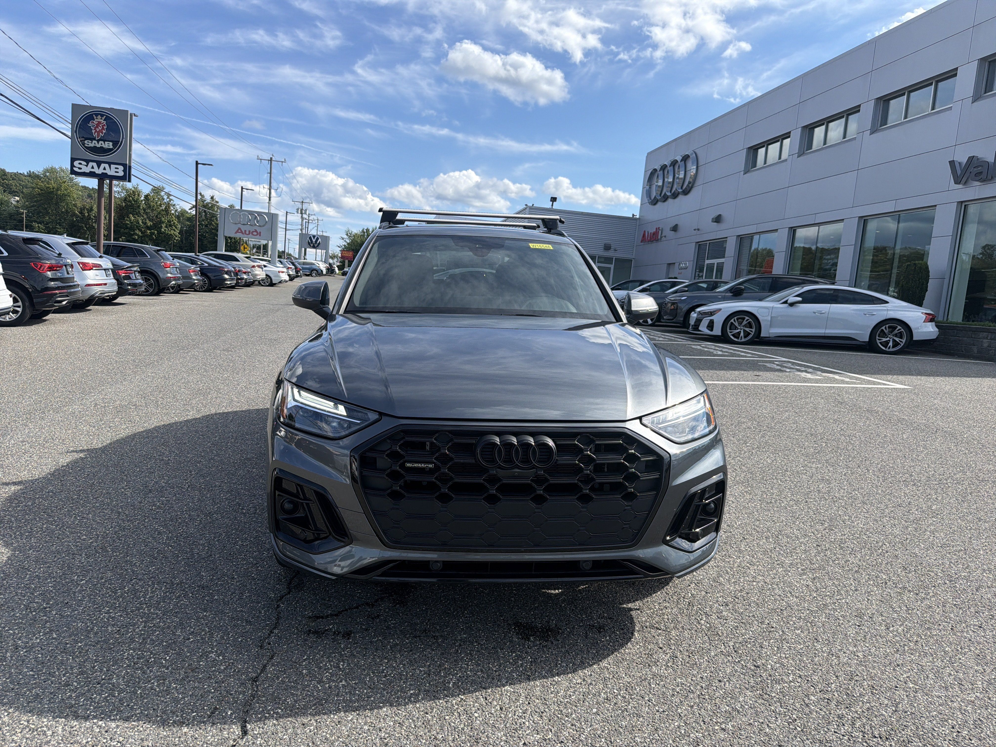 Certified 2024 Audi Q5 e Premium Plus AWD/4WD image 2