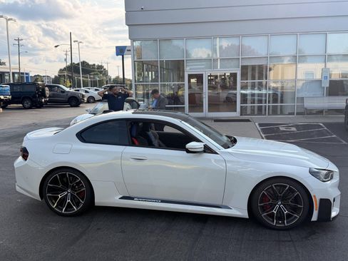 Used 2026 BMW M2 w/ Lighting Package RWD image 8
