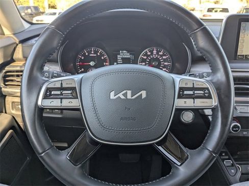 Used 2022 Kia Telluride EX w/ EX Premium Package image 32