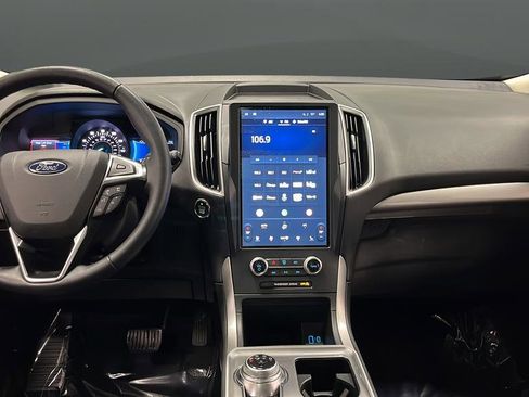 Used 2024 Ford Edge SEL w/ Convenience Package AWD/4WD image 11