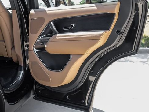 New 2026 Land Rover Range Rover SE AWD/4WD image 43