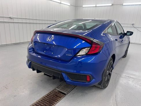 Used 2020 Honda Civic Sport image 4