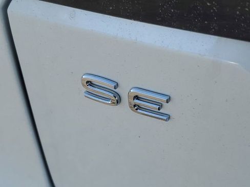 New 2026 Volkswagen Atlas Peak Edition image 6