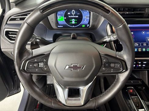 Used 2022 Chevrolet Bolt EUV Premier w/ Super Cruise Package image 19