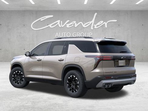 New 2027 Chevrolet Traverse Z71 w/ Enhanced Driving Package AWD/4WD image 3