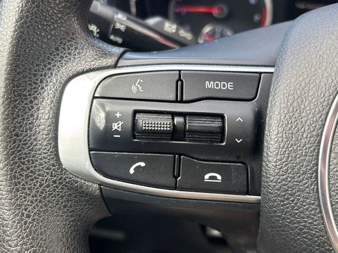 Used 2023 Kia K5 LXS image 18