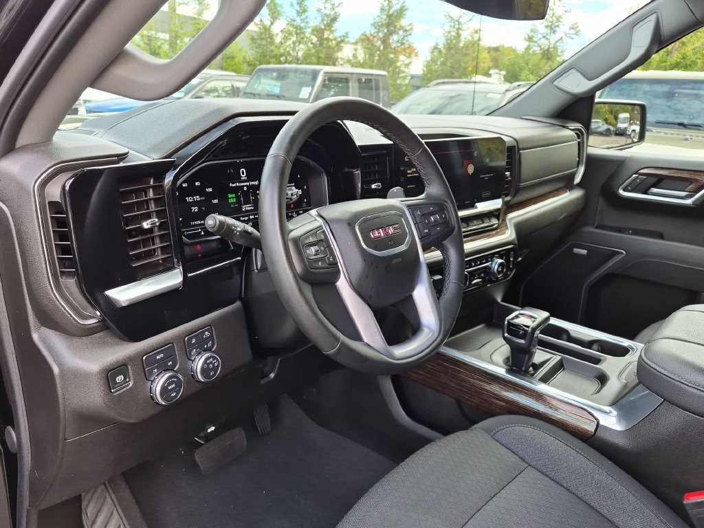 Used 2025 GMC Sierra 1500 Elevation w/ Preferred Package AWD/4WD image 12