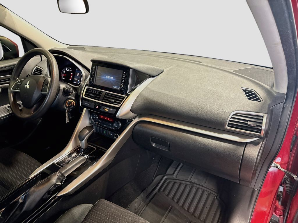 Used 2020 Mitsubishi Eclipse Cross ES FWD image 26