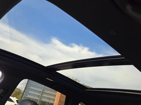New 2026 Acura RDX SH-AWD image 3