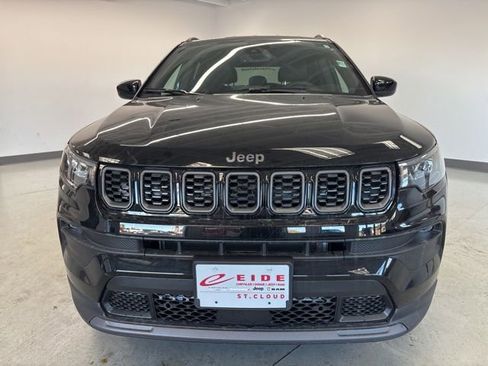New 2026 Jeep Compass Latitude w/ Quick Order Package 29K AWD/4WD image 2
