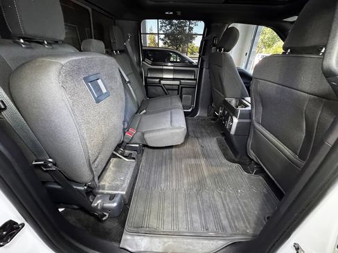Used 2018 Ford F150 XLT w/ Equipment Group 302A Luxury AWD/4WD image 51