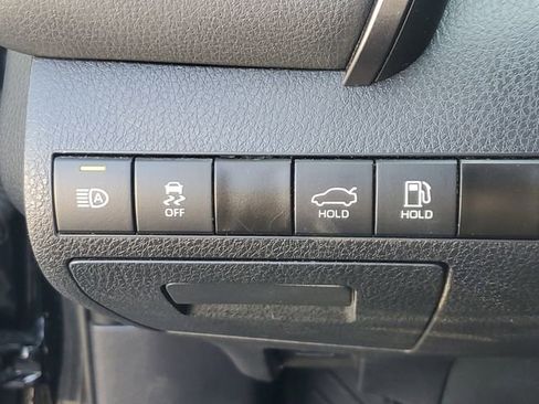 Used 2024 Toyota Camry SE FWD image 28