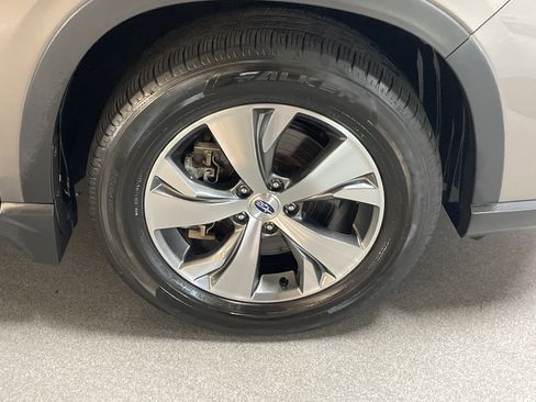 Used 2022 Subaru Ascent Premium w/ Convenience Package image 13